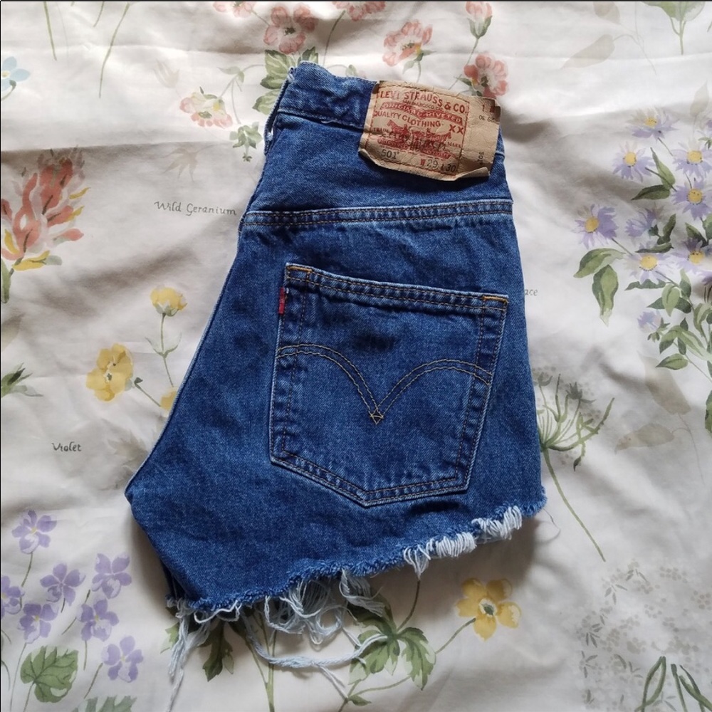 Vintage Levi’s 501 shorts